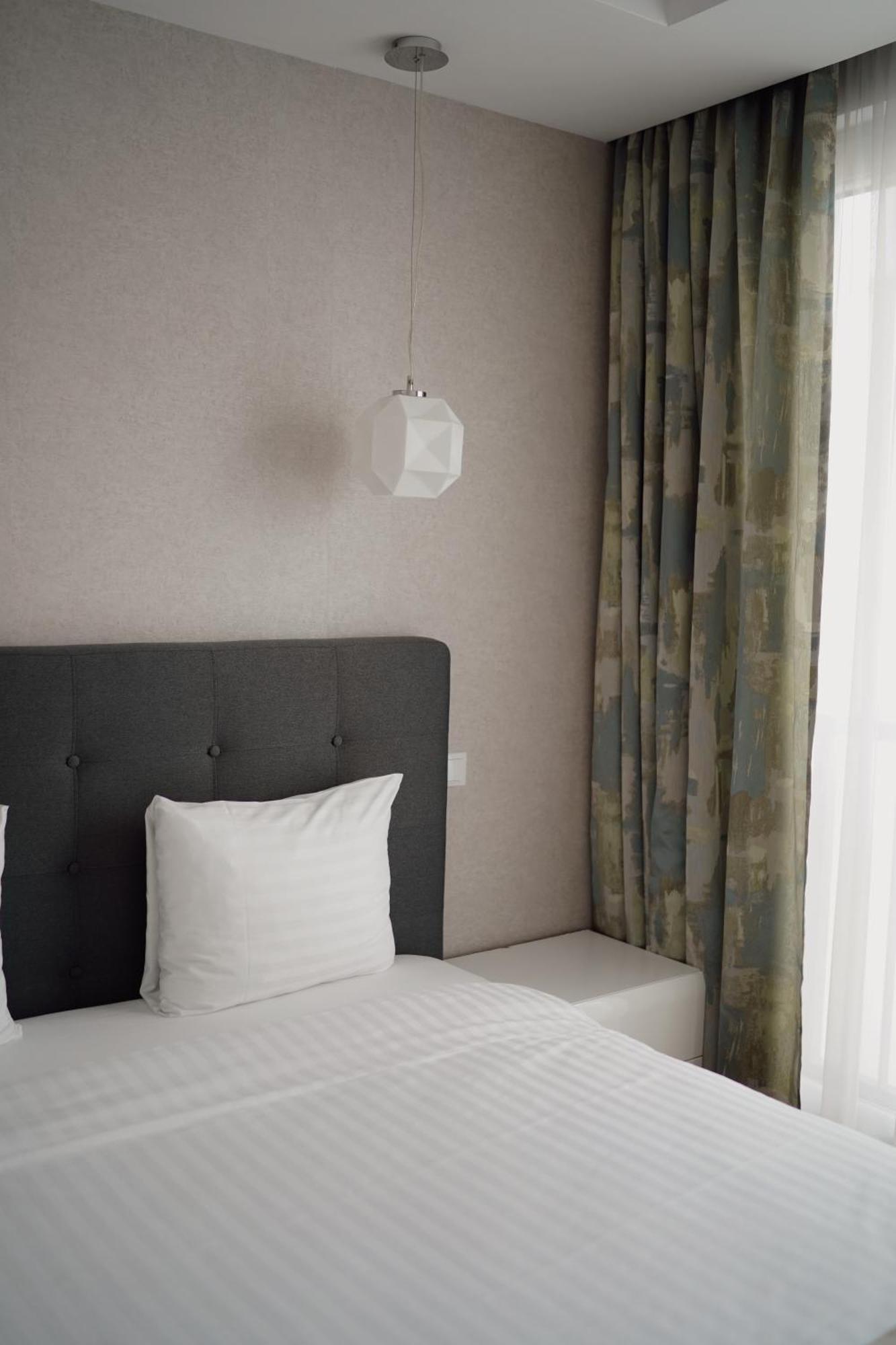 Uba Accommodation Aparthotel Cluj-Napoca Eksteriør bilde